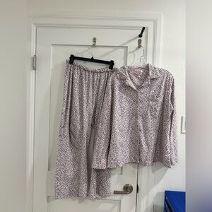 White Mark pink leopard print soft polyester button down long sleeve pajama set
